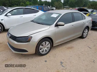 2014 Volkswagen Jetta SE with VIN 3VWD07AJXEM216277, listed as a IAAI auction lot 42748790 with 162,369 mi miles and . Bid and sale history available at DreamBid. Image 2.