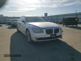 2009 BMW 7 Series 750Li with VIN WBAKB835X9CY57590, listed as a Copart auction lot 48168855 with 131,929 mi miles and Salvage title. Bid and sale history available at DreamBid. Image 11.