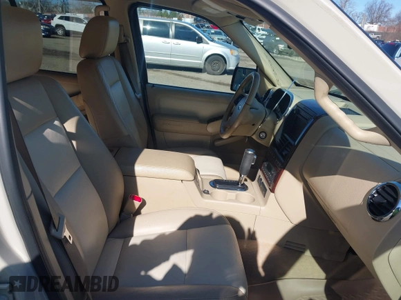 2006 Ford Explorer Limited with VIN 1FMEU75846UB08829, listed as a IAAI auction lot 41768223 with 278,818 mi miles and . Bid and sale history available at DreamBid. Image 5.