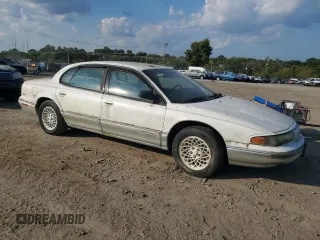 1996 Chrysler LHS z VIN 2C3HC56F8TH233048, wystawiony jako Copart lot #66957634 z przebiegiem 97 626 mil mil oraz Tytuł czysty. Historia ofert i sprzedaży dostępna na DreamBid. Obrazek 4.