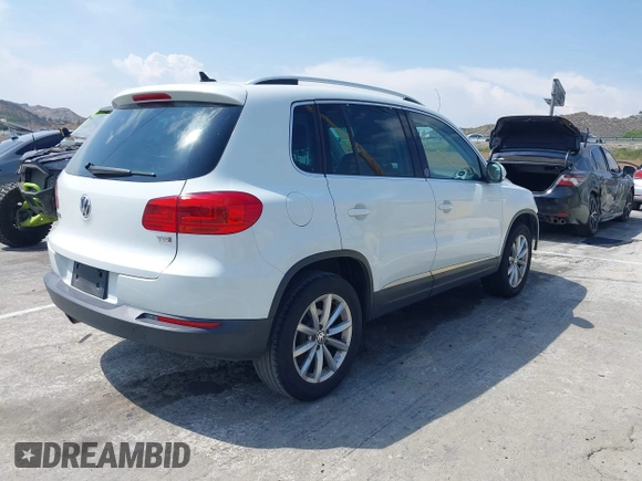 2017 Volkswagen Tiguan Wolfsburg Edition с VIN WVGRV7AX1HW500816, выставлен на аукционе IAAI как лот 42167262 с пробегом 127 636 миль миль и . История ставок и продаж доступна на DreamBid. Изображение 4.