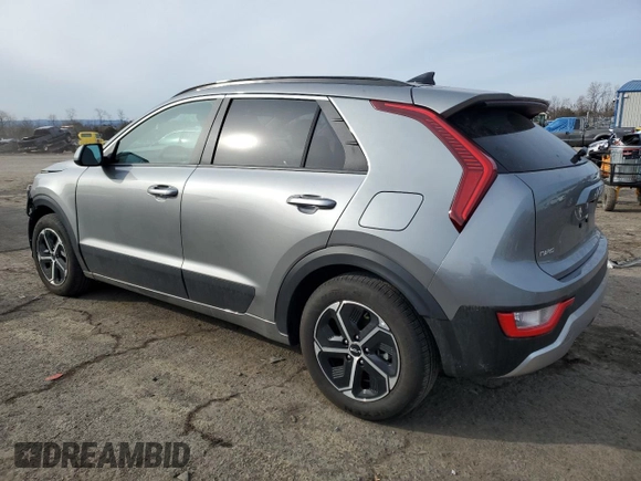 2024 Kia Niro LX with VIN KNDCP3LE5R5155631, listed as a Copart auction lot 43681525 with 5,343 mi miles and Salvage Title. Bid and sale history available at carsss.com. Image 2.