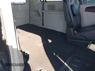 2015 Chrysler Town & Country Touring with VIN 2C4RC1BG9FR626501, listed as a IAAI auction lot 41279210 with 211,206 mi miles and . Bid and sale history available at DreamBid. Image 8.