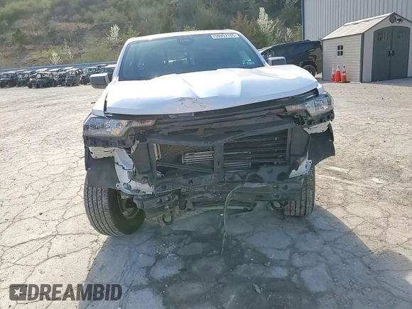 2024 Chevrolet Colorado 4WD Work Truck z VIN 1GCPTBEK2R1274089, wystawiony jako Copart lot #50957165 z przebiegiem 23 957 mil mil oraz Szkoda całkowita • Salvage title. Historia ofert i sprzedaży dostępna na DreamBid. Obrazek 10.