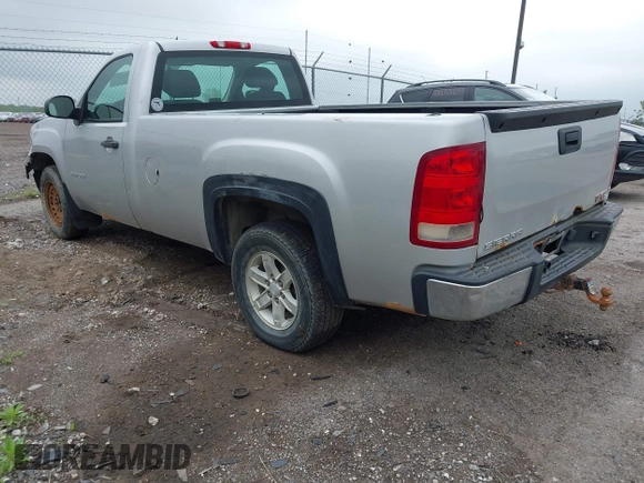 2010 GMC Sierra 1500 Work Truck z VIN 1GTPCTEX1AZ209435, wystawiony jako IAAI lot #42252554 z przebiegiem 172 989 mil mil oraz . Historia ofert i sprzedaży dostępna na DreamBid. Obrazek 3.