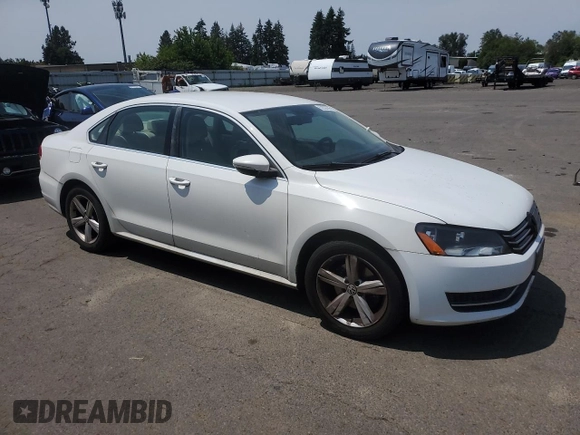 2012 Volkswagen Passat SE z VIN 1VWBP7A38CC091797, wystawiony jako Copart lot #62032205 z przebiegiem 198 594 mil mil oraz Czysty tytuł • Clean title. Historia ofert i sprzedaży dostępna na DreamBid. Obrazek 4.