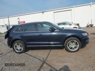 2016 Audi Q5 Premium Plus z VIN WA1L2AFP4GA120397, wystawiony jako IAAI lot #42482873 z przebiegiem 44 275 mil mil oraz . Historia ofert i sprzedaży dostępna na DreamBid. Obrazek 13.