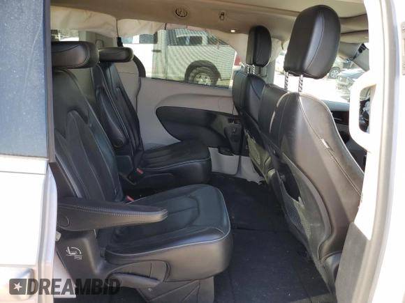 2020 Chrysler Pacifica Limited z VIN 2C4RC1GG0LR289575, wystawiony jako Copart lot #49025185 z przebiegiem 110 317 mil mil oraz Szkoda całkowita • Salvage title. Historia ofert i sprzedaży dostępna na DreamBid. Obrazek 11.