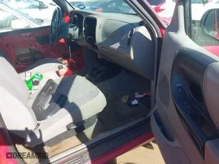1998 Ford Ranger XL with VIN 1FTYR14X3WPB06643, listed as a IAAI auction lot 41769382 with 196,972 mi miles. Bid and sale history available at carsss.com. Image 5.