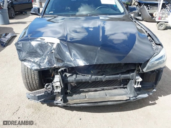 2016 BMW 5 Series 528i with VIN WBA5A5C53GG346923, listed as a IAAI auction lot 41955002 with 104,462 mi miles. Bid and sale history available at carsss.com. Image 6.