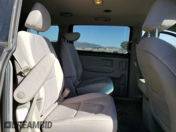2021 Kia Sedona EX with VIN KNDMB5C11M6673086, listed as a Copart auction lot 42244935 with 57,698 mi miles and Salvage Title. Bid and sale history available at carsss.com. Image 11.