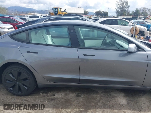 2024 Tesla Model 3 with VIN 5YJ3E1EAXRF859360, listed as a IAAI auction lot 41725898 with 3,693 mi miles. Bid and sale history available at carsss.com. Image 13.
