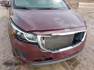 2017 Kia Sedona LX with VIN KNDMB5C12H6236364, listed as a IAAI auction lot 41924391 with 100,546 mi miles. Bid and sale history available at carsss.com. Image 6.