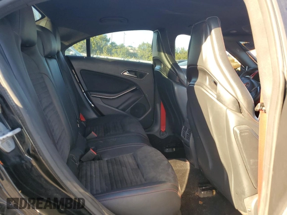 2014 Mercedes-Benz CLA 45 AMG z VIN WDDSJ5CB2EN085133, wystawiony jako Copart lot #83028194 z przebiegiem 111 892 mil mil oraz Szkoda całkowita • Salvage title. Historia ofert i sprzedaży dostępna na DreamBid. Obrazek 10.