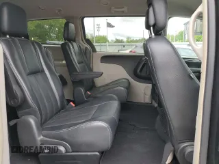 2012 Chrysler Town & Country Touring z VIN 2C4RC1BG2CR282571, wystawiony jako Copart lot #58896405 z przebiegiem 107 620 mil mil oraz Czysty tytuł • Clean title. Historia ofert i sprzedaży dostępna na DreamBid. Obrazek 11.