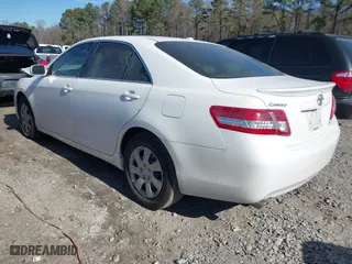 2011 Toyota Camry LE with VIN 4T1BK3EK2BU622315, listed as a IAAI auction lot 41467344 with 91,675 mi miles. Bid and sale history available at carsss.com. Image 3.