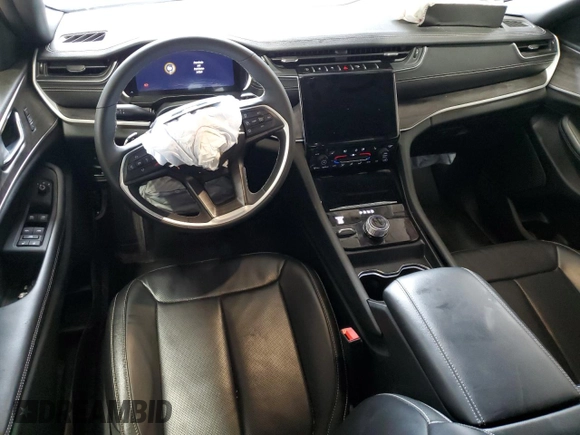 2024 Jeep Grand Cherokee Limited with VIN 1C4RJKBG6R8560727, listed as a Copart auction lot 59752305 with Not provided miles and Clean title. Bid and sale history available at DreamBid. Image 8.