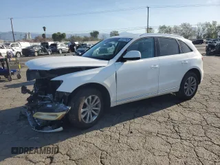 2014 Audi Q5 Premium z VIN WA1CFAFP8EA123675, wystawiony jako Copart lot #49557845 z przebiegiem 69 646 mil mil oraz Szkoda całkowita • Salvage title. Historia ofert i sprzedaży dostępna na DreamBid. Obrazek 1.