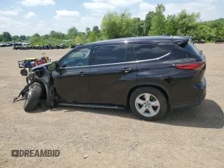 2020 Toyota Highlander L with VIN 5TDCZRBH3LS001963, listed as a Copart auction lot 64033055 with 44,918 mi miles and Salvage title. Bid and sale history available at DreamBid. Image 2.