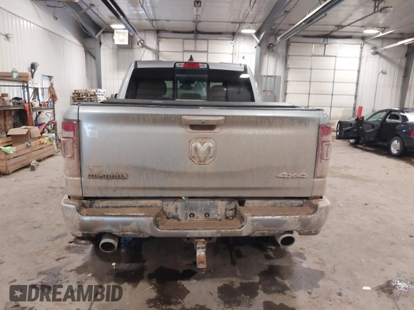 2019 Ram 1500 Big Horn/Lone Star with VIN 1C6SRFFT0KN800331, listed as a IAAI auction lot 41366628 with 184,842 mi miles. Bid and sale history available at carsss.com. Image 16.