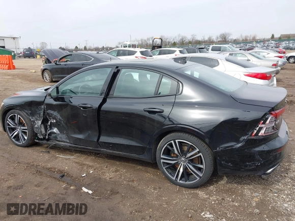 2019 Volvo S60 R-Design with VIN 7JRA22TM9KG014922, listed as a IAAI auction lot 41826883 with 97,702 mi miles. Bid and sale history available at carsss.com. Image 15.