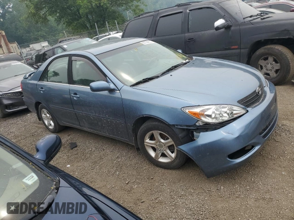 2002 Toyota Camry LE z VIN 4T1BE32K82U635971, wystawiony jako Copart lot #60784855 z przebiegiem Nie podano mil oraz Szkoda całkowita • Salvage title. Historia ofert i sprzedaży dostępna na DreamBid. Obrazek 4.