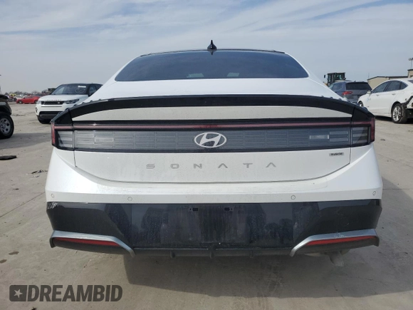 2024 Hyundai Sonata Hybrid Limited with VIN KMHL54JJ1RA101709, listed as a Copart auction lot 45246235 with 6,043 mi miles and Salvage Title. Bid and sale history available at carsss.com. Image 6.