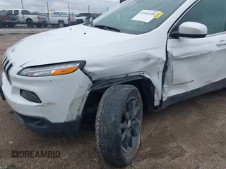 2018 Jeep Cherokee Limited с VIN 1C4PJMDB8JD609815, выставлен на аукционе IAAI как лот 42181109 с пробегом 157 375 миль миль и . История ставок и продаж доступна на DreamBid. Изображение 6.