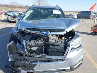 2017 Subaru Forester Premium with VIN JF2SJAGCXHH531331, listed as a IAAI auction lot 41802625 with 84,955 mi miles. Bid and sale history available at carsss.com. Image 6.