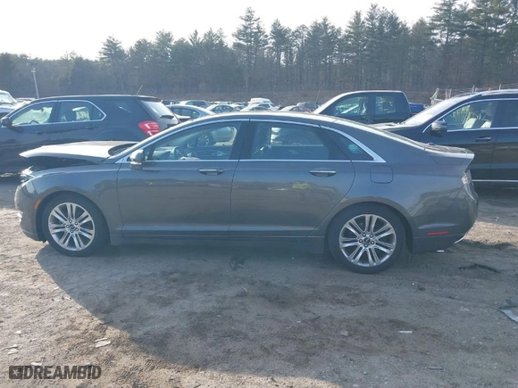 2015 Lincoln MKZ Hybrid with VIN 3LN6L2LU0FR623652, listed as a IAAI auction lot 41792084 with NaN miles. Bid and sale history available at carsss.com. Image 14.