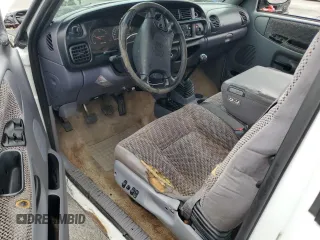 1998 Dodge Ram 2500 with VIN 3B7KF22D7WG138206, listed as a Copart auction lot 53313395 with 333,521 mi miles and Salvage Title. Bid and sale history available at carsss.com. Image 8.
