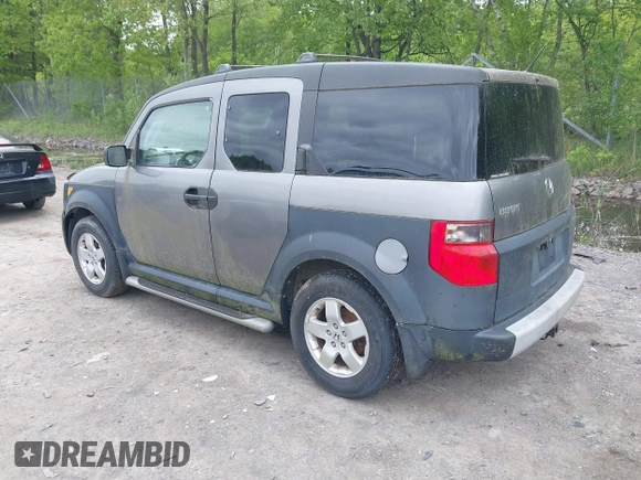2005 Honda Element EX z VIN 5J6YH28665L001492, wystawiony jako IAAI lot #42278233 z przebiegiem 219 941 mil mil oraz . Historia ofert i sprzedaży dostępna na DreamBid. Obrazek 3.