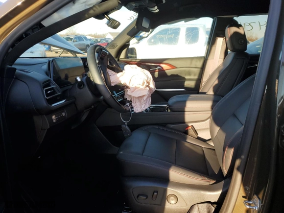 2024 Chevrolet Traverse AWD Z71 with VIN 1GNEVJKS8RJ187871, listed as a Copart auction lot 79064294 with 3,866 mi miles and Salvage Title. Bid and sale history available at carsss.com. Image 7.