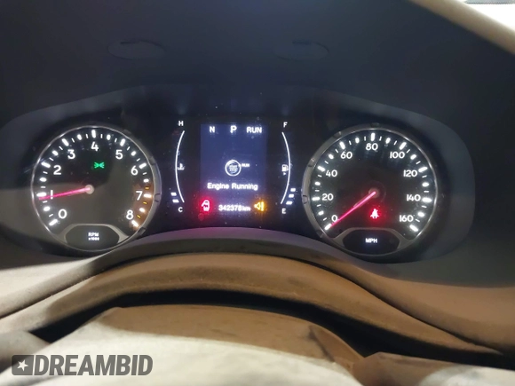 2018 Jeep Renegade Latitude with VIN ZACCJBBB8JPH30688, listed as a IAAI auction lot 42205960 with Not Provided miles and . Bid and sale history available at carsss.com. Image 7.