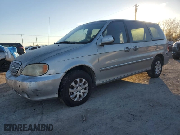 2004 Kia Sedona LX with VIN KNDUP131546611507, listed as a Copart auction lot 82050794 with 200,426 mi miles and Clean Title. Bid and sale history available at carsss.com. Image 1.