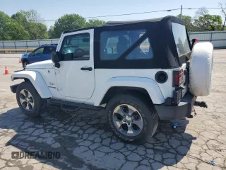 2018 Jeep Wrangler Sahara z VIN 1C4AJWBG5JL811081, wystawiony jako Copart lot #54382845 z przebiegiem 21 489 mil mil oraz Szkoda całkowita • Salvage title. Historia ofert i sprzedaży dostępna na DreamBid. Obrazek 2.
