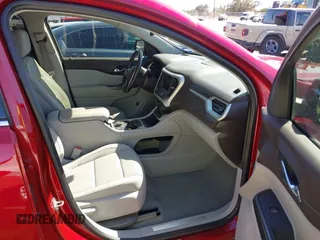 2020 GMC Acadia SLT with VIN 1GKKNMLS7LZ209156, listed as a IAAI auction lot 41769122 with 39,131 mi miles and . Bid and sale history available at DreamBid. Image 5.