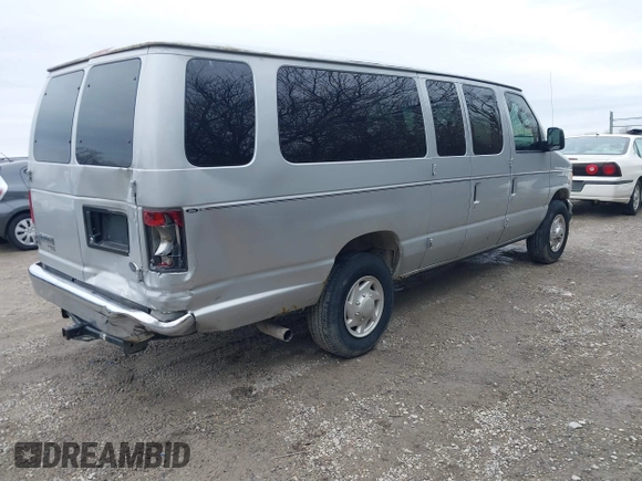 2006 Ford Econoline Passenger XL with VIN 1FBSS31L06HB18030, listed as a IAAI auction lot 41510348 with 189,861 mi miles and . Bid and sale history available at DreamBid. Image 4.