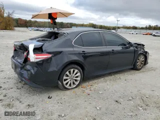 2020 Toyota Camry LE with VIN 4T1C11AK2LU968738, listed as a Copart auction lot 79946614 with 95,799 mi miles and Salvage Title. Bid and sale history available at carsss.com. Image 3.