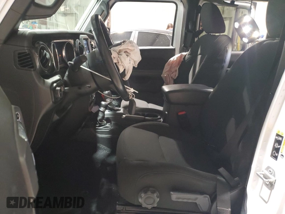 2020 Jeep Wrangler Unlimited Sport Altitude with VIN 1C4HJXDN5LW204180, listed as a Copart auction lot 45308075 with 67,340 mi miles and Salvage title. Bid and sale history available at DreamBid. Image 7.
