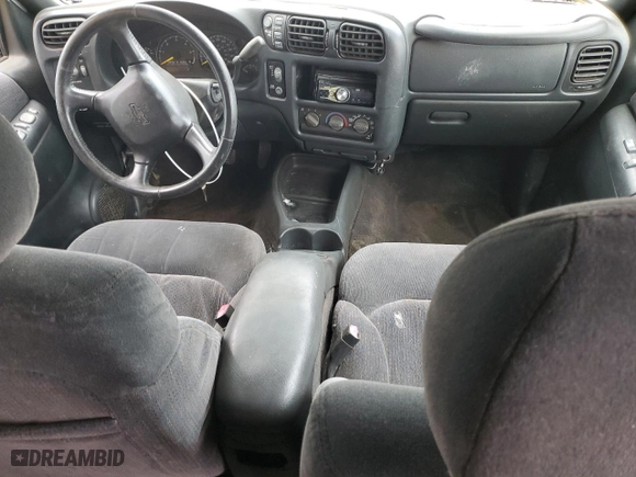 2000 Chevrolet Blazer LT with VIN 1GNDT13WXY2276000, listed as a Copart auction lot 72736464 with 204,388 mi miles and Salvage Title. Bid and sale history available at carsss.com. Image 8.
