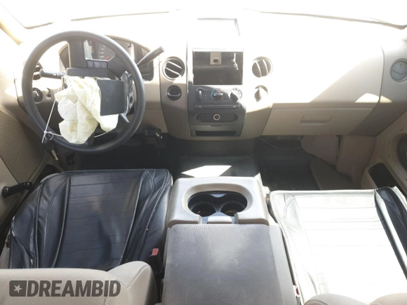 2004 Ford F-150 STX with VIN 1FTRX12W04KD93065, listed as a Copart auction lot 47493935 with 90,592 mi miles and Salvage Title. Bid and sale history available at carsss.com. Image 8.