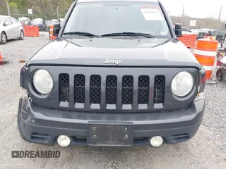 2014 Jeep Patriot Sport with VIN 1C4NJPBB7ED822885, listed as a IAAI auction lot 41947079 with 76,740 mi miles. Bid and sale history available at carsss.com. Image 12.
