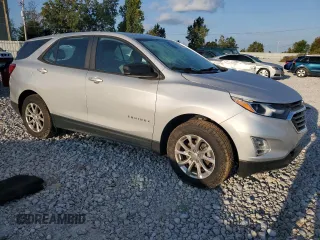 2020 Chevrolet Equinox LS z VIN 2GNAXSEV9L6222054, wystawiony jako Copart lot #70591174 z przebiegiem Nie podano mil oraz Czysty tytuł • Clean title. Historia ofert i sprzedaży dostępna na DreamBid. Obrazek 4.