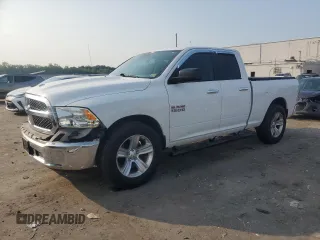 2017 Ram 1500 SLT z VIN 1C6RR7GG3HS709599, wystawiony jako Copart lot #60452785 z przebiegiem 98 327 mil mil oraz Szkoda całkowita • Salvage title. Historia ofert i sprzedaży dostępna na DreamBid. Obrazek 1.