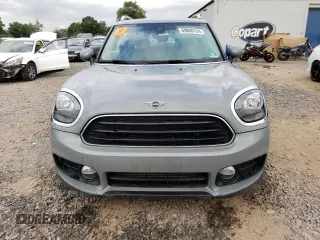 2019 MINI Countryman Cooper with VIN WMZYS7C50K3F47156, listed as a Copart auction lot 69800124 with 86,260 mi miles and Salvage Title. Bid and sale history available at carsss.com. Image 5.