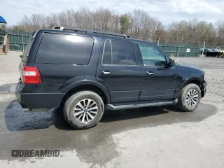 2017 Ford Expedition XLT z VIN 1FMJU1JT7HEA68720, wystawiony jako Copart lot #53541625 z przebiegiem 121 957 mil mil oraz Szkody całkowita. Historia ofert i sprzedaży dostępna na DreamBid. Obrazek 3.