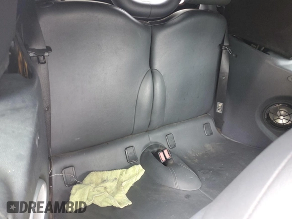 2007 MINI Convertible with VIN WMWRF33507TG17373, listed as a Copart auction lot 52818825 with 207,096 mi miles and Salvage Title. Bid and sale history available at DreamBid. Image 10.