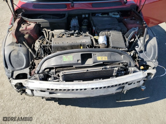 2005 MINI Cooper Convertible with VIN WMWRF33505TG13448, listed as a Copart auction lot 46101305 with 106,942 mi miles and Salvage Title. Bid and sale history available at carsss.com. Image 11.