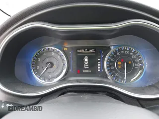 2015 Chrysler 200 Limited with VIN 1C3CCCAB4FN602566, listed as a IAAI auction lot 42173381 with 250,808 mi miles. Bid and sale history available at carsss.com. Image 7.